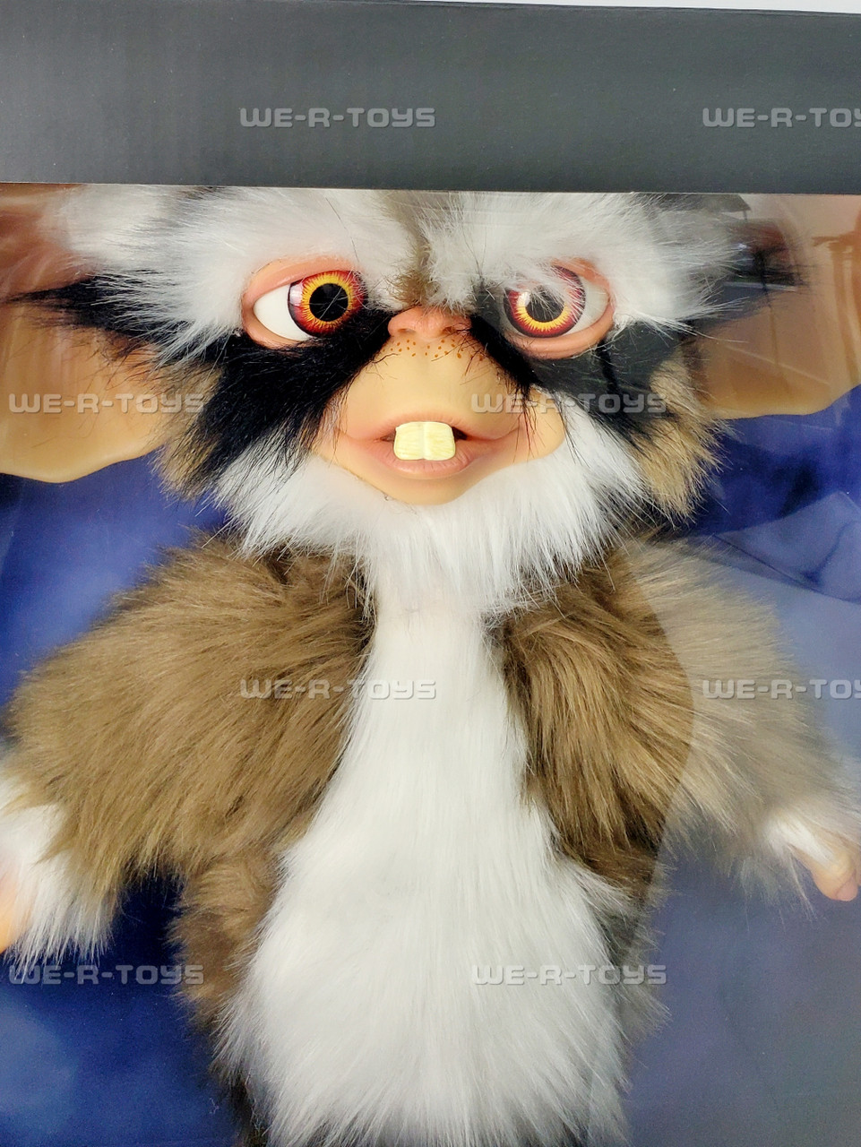 Gremlins 2 The New Batch Lenny Mogwai Prop Deluxe Figure Trick or