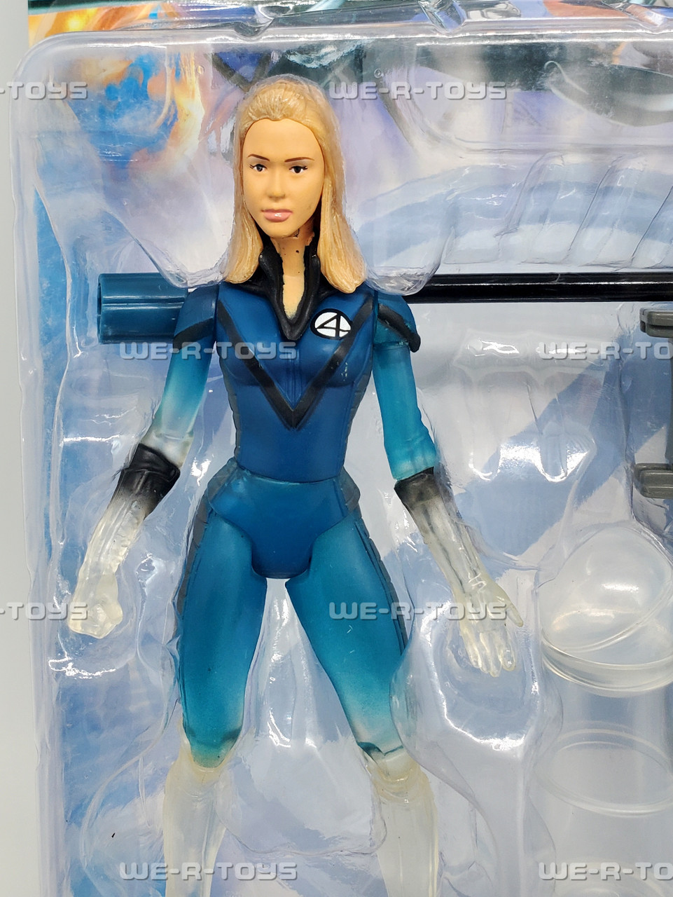 Fantastic 4 Power Blast Invisible Woman with Water Blasting Action