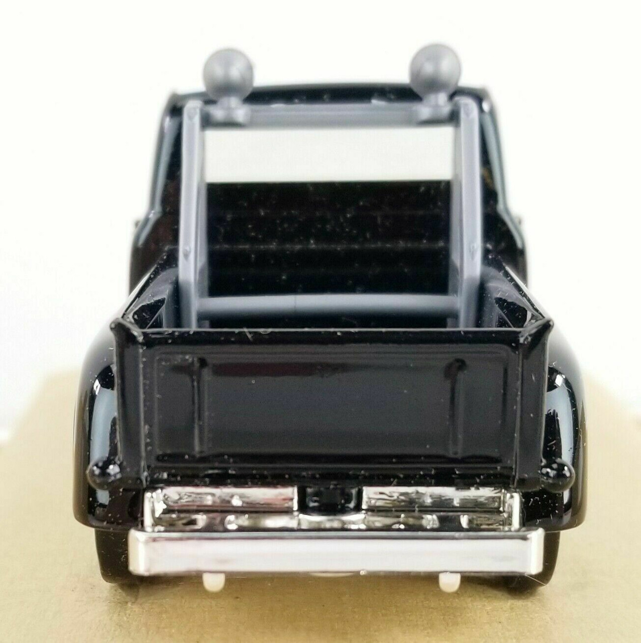 Matchbox Collectibles Texaco Roadside Service 1953 Model Truck