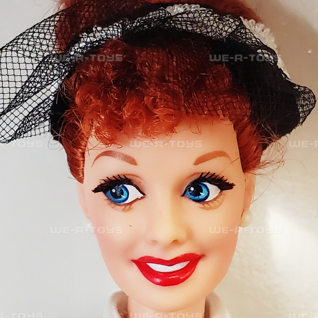 I Love Lucy Doll Lucy Does a TV Commercial Collector Edition 1997
