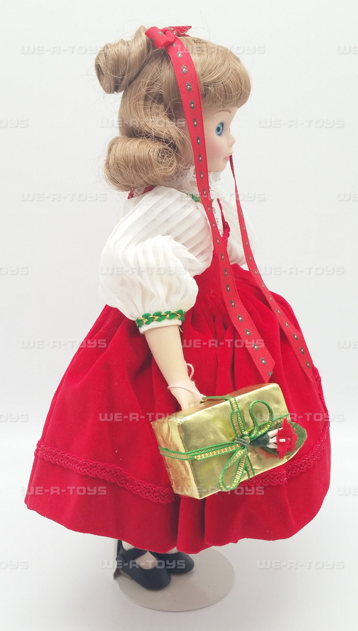 Madame Alexander 1990 Noel The First Porcelain Christmas