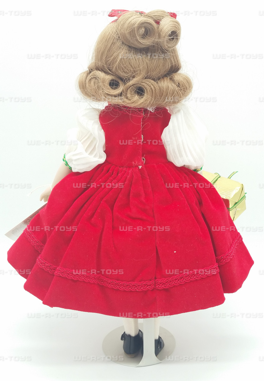Madame Alexander 1990 Noel The First Porcelain Christmas