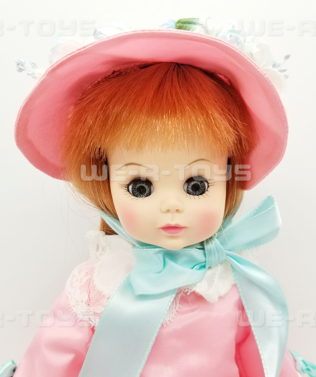 Madame Alexander Lucinda Doll No. 1535 with Parasol 13 Madame Alexander Lucinda Doll No. 1535 with Parasol 13