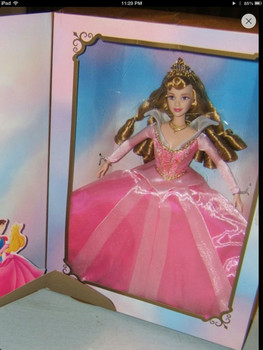 40th Anniversary Sleeping Beauty The Signature Collection Doll (Collectible)