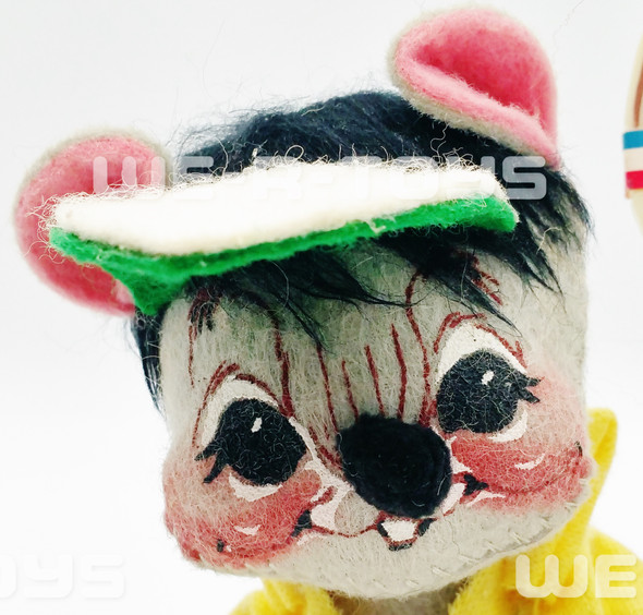 Annalee Mobilitee Dolls 1974 Vintage Gray Tennis Mouse Wired Doll Gold Ball