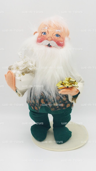 Annalee Santa with Gift and Bow 12" Wired Doll 1999