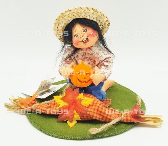 Annalee Shanna's Scarecrow 7" Wired Doll No. 324400