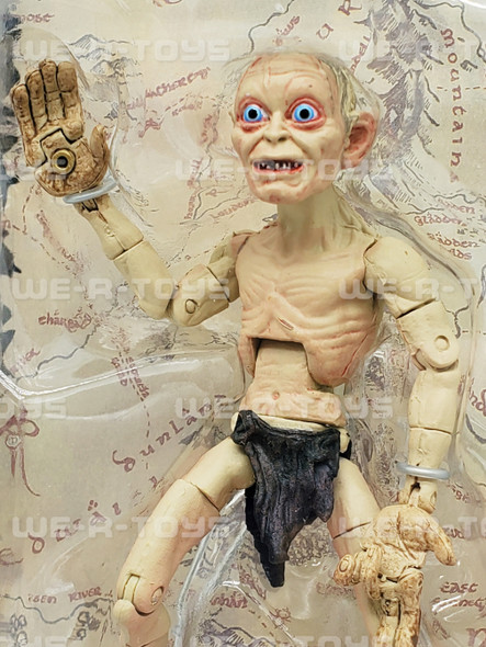 Lord of the Rings Super Poseable Smeagol with The One Ring Action Figure NRFP