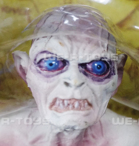 Lord of the Rings Gollum W/ Electronic Sound Base Figure 2003 Toy Biz 81179 NRFP