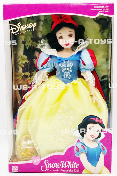 Disney Princess Holiday Edition Snow White Porcelain Keepsake Doll