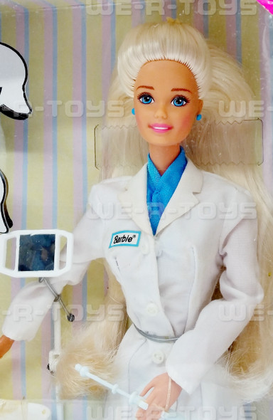 Barbie Dentista Spanish Speaking Doll with Kelly Doll Patient 1997 Mattel NRFB