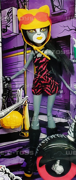  Monster High Meowlody & Purrsephone Wheelin' Werecats Dolls & Vehicle Mattel NEW 