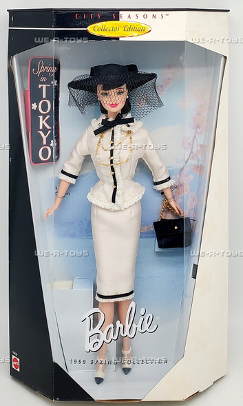 Spring in Tokyo Barbie City Seasons Collector Edition 1999 Mattel #19430