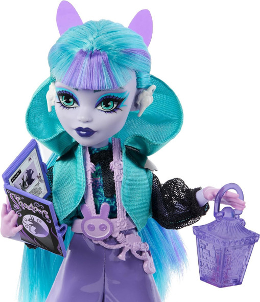 Monster High ​Monster High Twyla Doll, Skulltimate Secrets: Neon Frights, Dress-Up Locker 