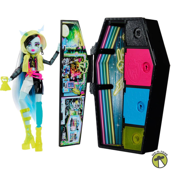 Monster High ?Monster High Frankie Stein Doll Skulltimate Secrets: Neon Frights Locker