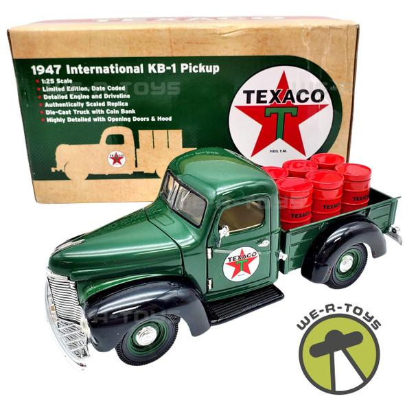 Texaco 1947 International KB-1 Pickup 1:25 Scale Die-Cast Metal Replica Bank NEW