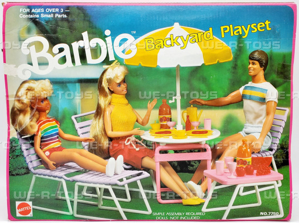 Barbie Backyard Playset Outdoor Furniture Table and Chairs with Accessories USED