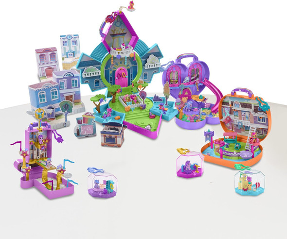 My Little Pony Mini World Magic Epic Crystal Brighthouse Playset with 5 Figures