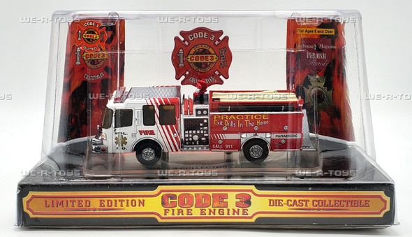 Code 3 Collectors Club Die Cast Fire Engine 2000 Limited Edition #12257 NRFP