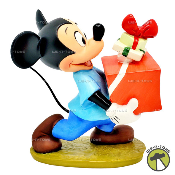 Walt Disney Classics Pluto's Christmas Tree Figure 41086