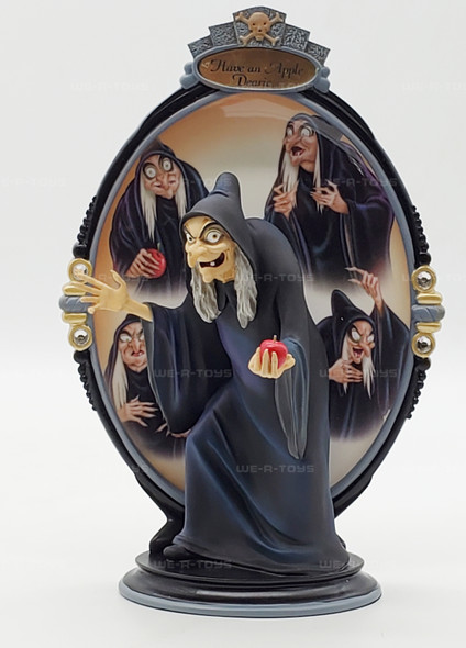 Walt Disney Legendary Villans Have an Apple Dearie Figure A0699 NEW