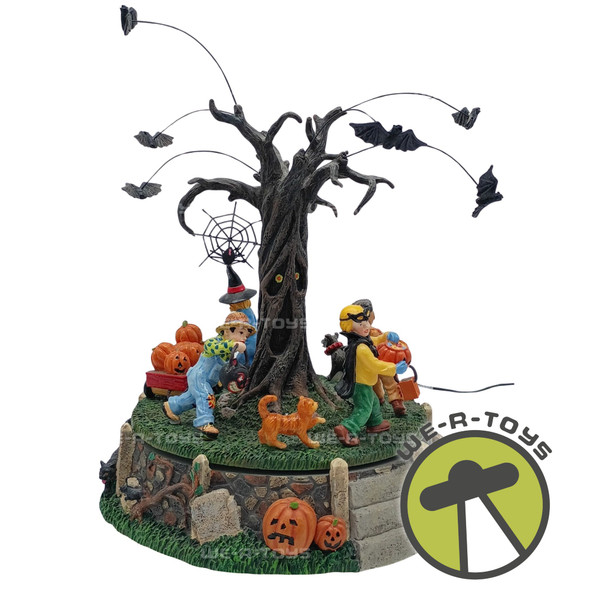 Department 56 Snow Village Halloween Costume Parade With Music & Animation 2002