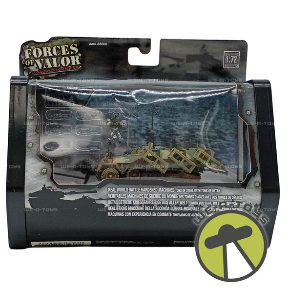 Forces of Valor German Sd. Kfz.251 Ausf. D mit Wurfrahmen 40 Vehicle 2006 Unimax