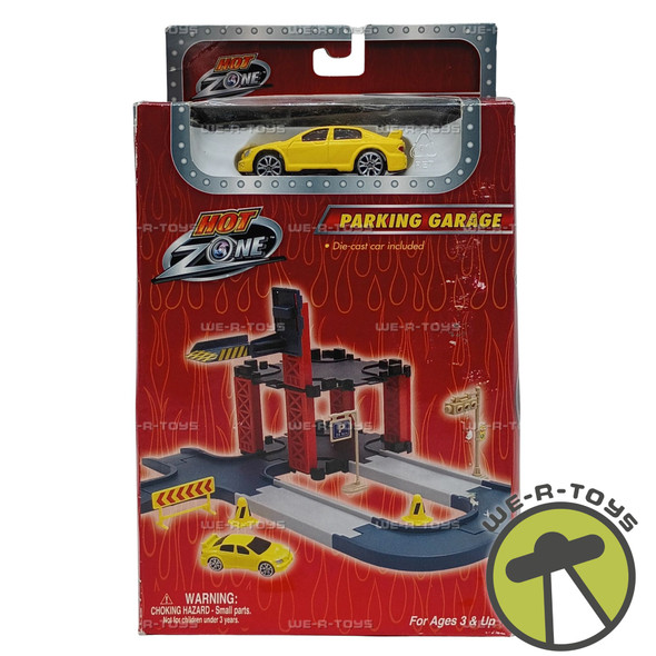 Hot Zone Parking Garage Set With Die Cast Yellow Vehicle 76700 New 2004