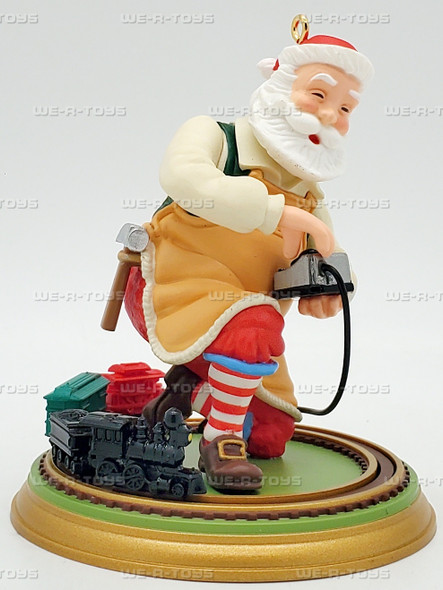 Hallmark Keepsake Ornament Toymaker Santa Seventh in Series 2006