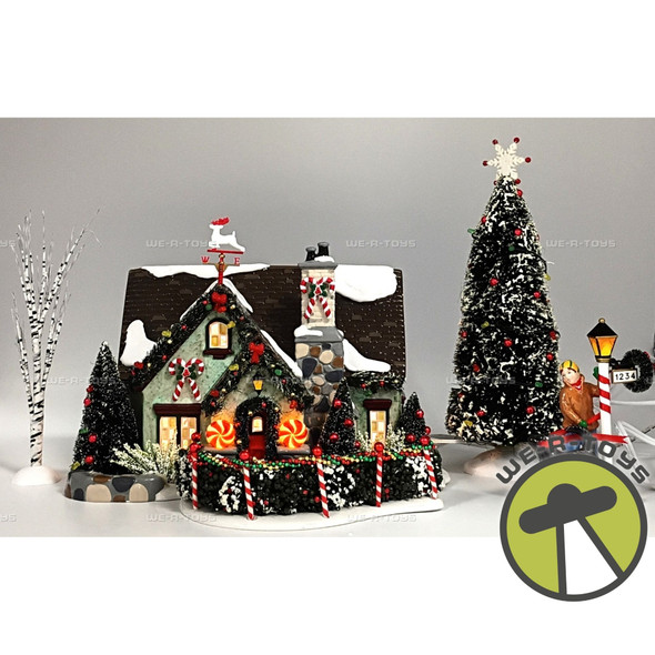 Department 56 The Peppermint House 2004 Snow Village 55350 Lighted Building