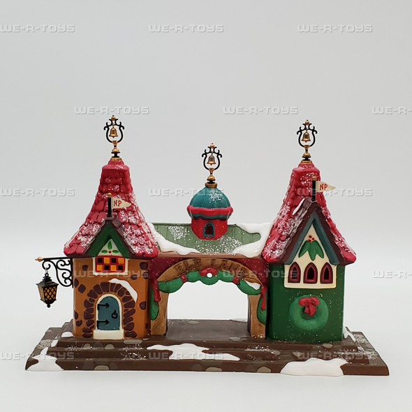 Department 56 North Pole Series Welcome to Elf Land Gateway Entrance 56431 NEW