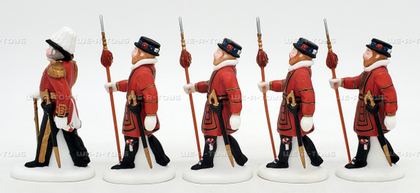 Department 56 Yeomen of the Guard Set of 5 Village Figures 58397