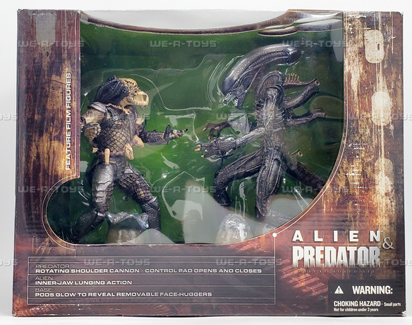 Movie Maniacs Series 5 Deluxe Alien & Predator Figure Set McFarlane Toys 17520