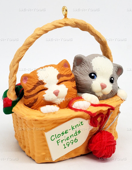 Hallmark Keepsake Ornament Close-Knit Friends1996