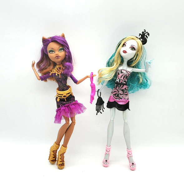 Monster High Frights Camera Action Black Carpet Lagoona and Clawdeen Pair Loose