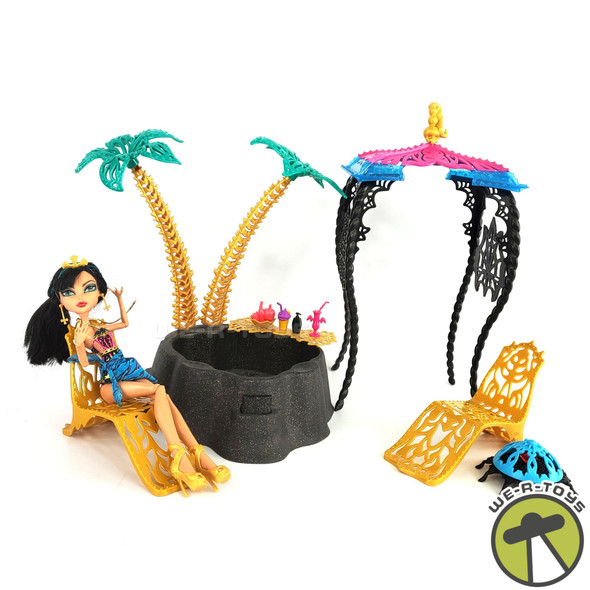 Monster High Playset 13 Wishes Desert Frights Oasis Cleo Doll Mattel Complete