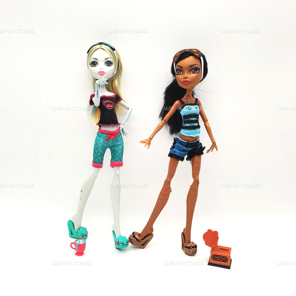 Monster High Set of 2 Dead Tired Lagoona Blue and Robecca Steam Dolls Loose
