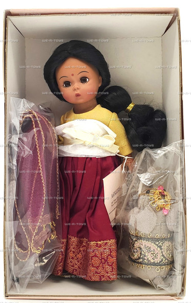Madame Alexander India Doll 2004 Alexander Doll Co. #39060