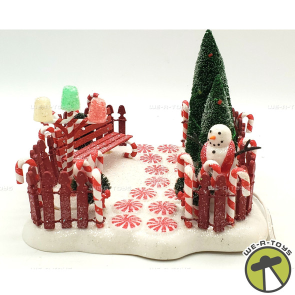 Department 56 North Pole Series Peppermint Front Yard 56817