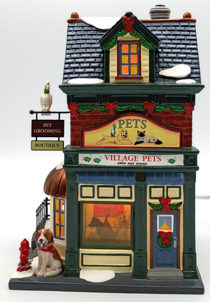 Department 56 Village Pets Sales & Service Snow Village Lighted Building 2004