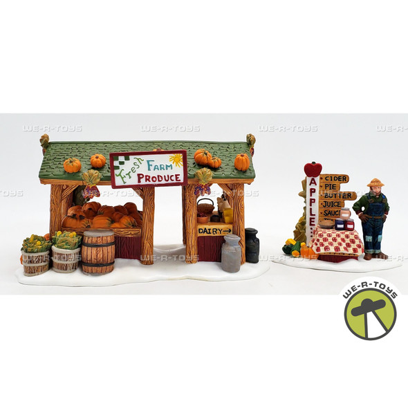 Department 56 Farmer's Market Set of 2 Village Figures 56637