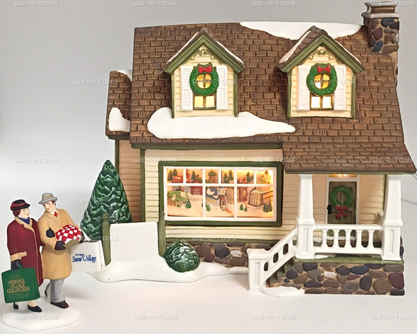 Department 56 Collectors Club House #54800 56 NCC Lighted Building & Accessory