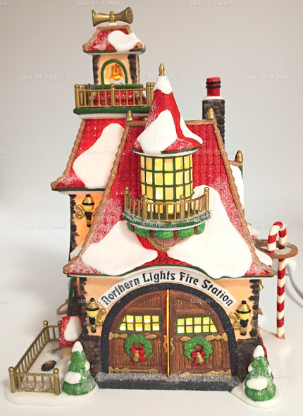 Department 56 Northern Lights Fire Station North Pole Series #56.56730 Lighted