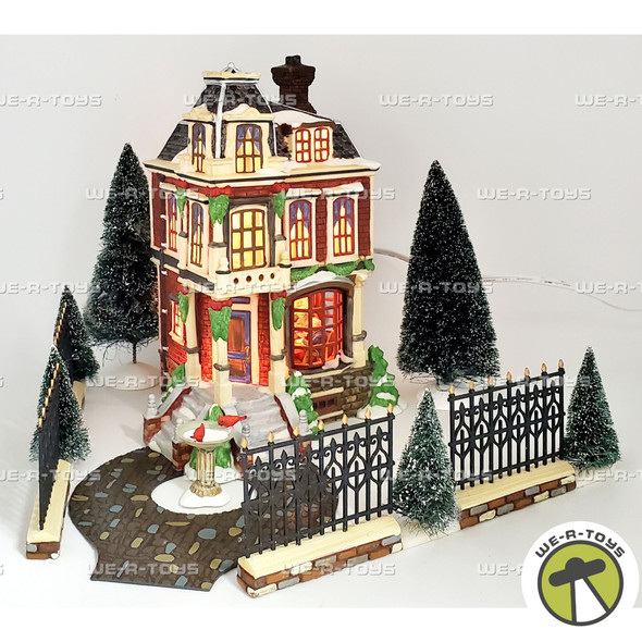 Department 56 Chancery Corner Dickens Village Gift Set 58352