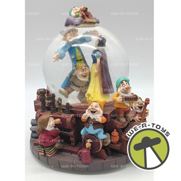Walt Disneys Snow White And The Seven Dwarfs Musical Snow Globe The Disney Store