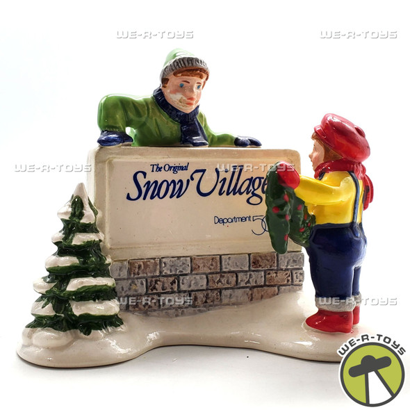 Department 56 Christmas Kids Decorating The Village Sign Snow Village 51349
