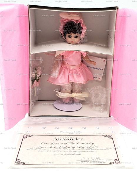 Madame Alexander Porcelain Lullaby Munchkin 2000 Wizard of Oz Doll #27070