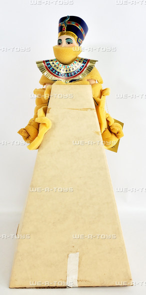 Egyptian Queen Nefertiti by Franklin Mint with Stand and COA