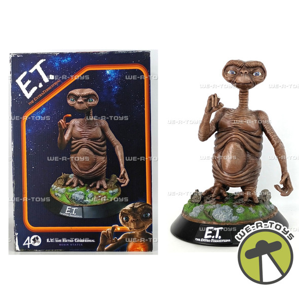 E.T. the Extra Terrestrial 1/4 Scale Limited Edition Resin Statue 2024 SD Toys