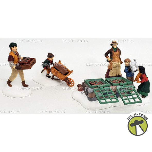 Department 56 Heritage Village Tending the Cold Frame Bachman's 2208